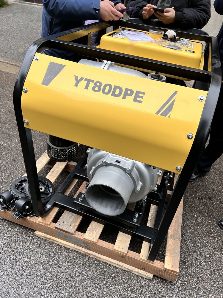 移動式8寸柴油機(jī)水泵伊藤動力YT80DPE廠家現(xiàn)貨